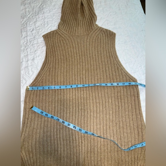 H&M turtle neck sweater - Picture 4 of 8